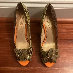 Poetic Licence Pumps